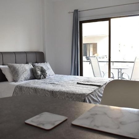 Marias Apartment - In City Centre,Near Beach Larnaca Exteriér fotografie
